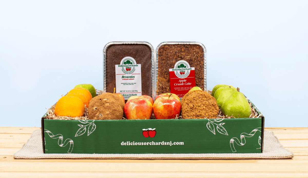Deluxe Fruit & Bakery Box