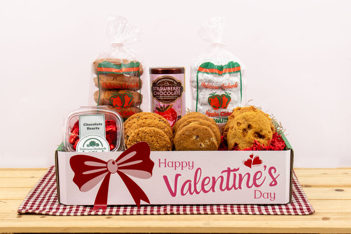 Deluxe Valentine's Day Gift Box