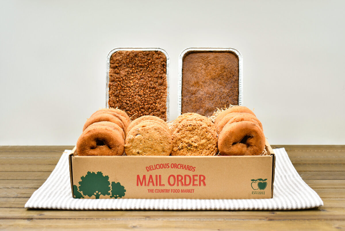 Sweet Delights Bakery Gift Box (Plain)